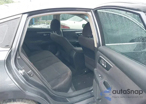 2013 Nissan Altima 2.5 S z USA, uszkodzony, nr VIN 1N4AL3AP8DC910613